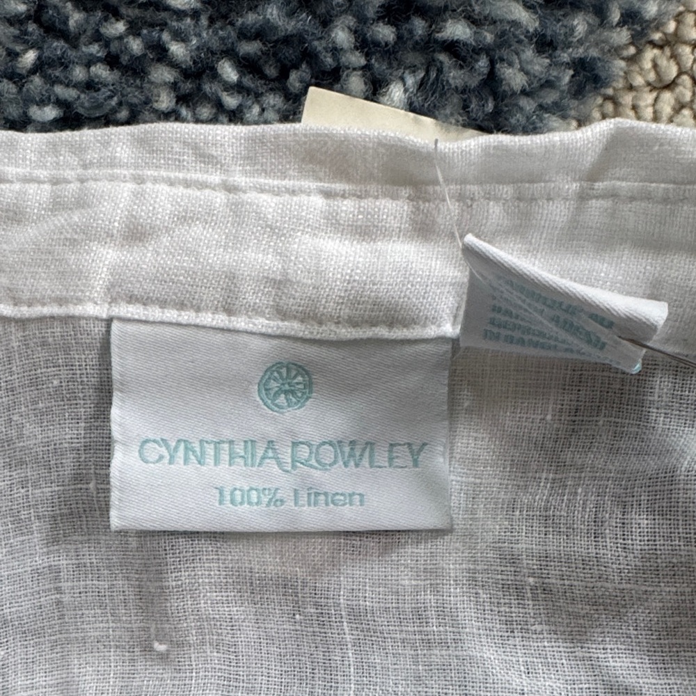 Cynthia Rowley Cropped style White Button Down Linen Shirt - Picture 3 of 5